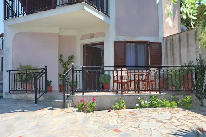 Skopelos Chara'S Lux Apartment Kültér fotó